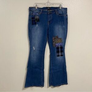 Allen B by Allen Schwartz Jeans Women’s Plus Size 16 Blue Patchwork Denim Flare